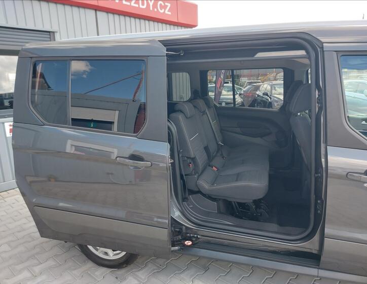 Ford Tourneo Connect 17