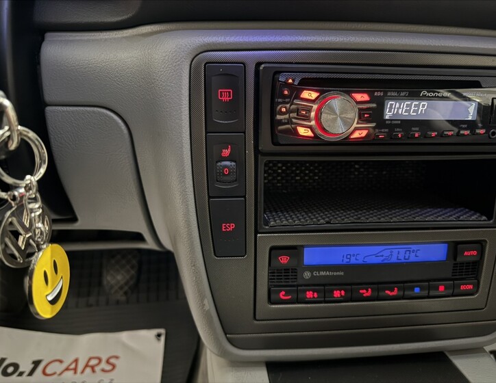 Volkswagen Passat 13