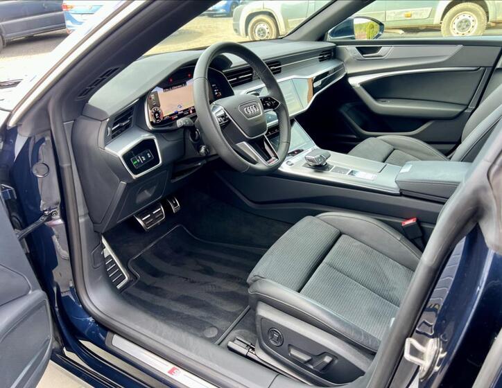 Audi A7 11