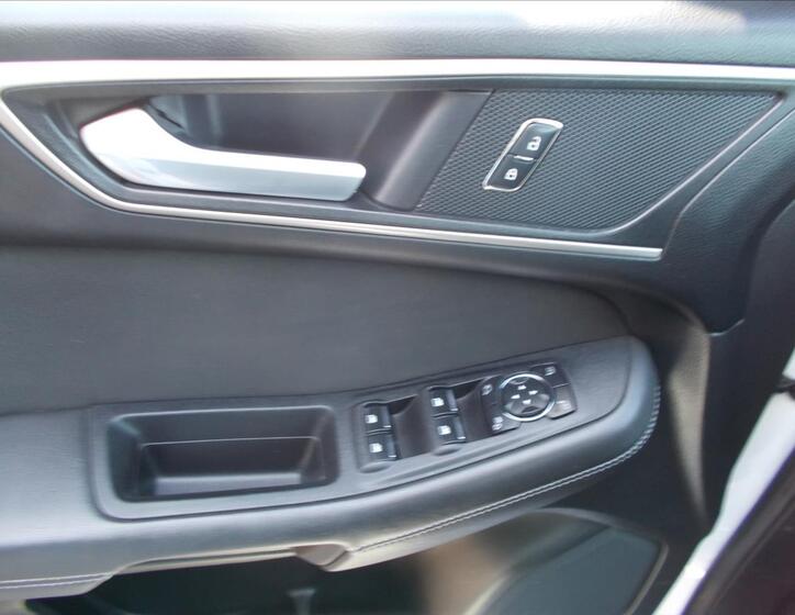 Ford Galaxy 25