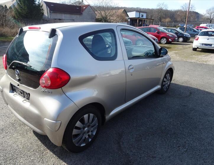 Toyota Aygo 5