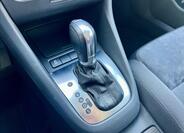 Volkswagen Golf 32