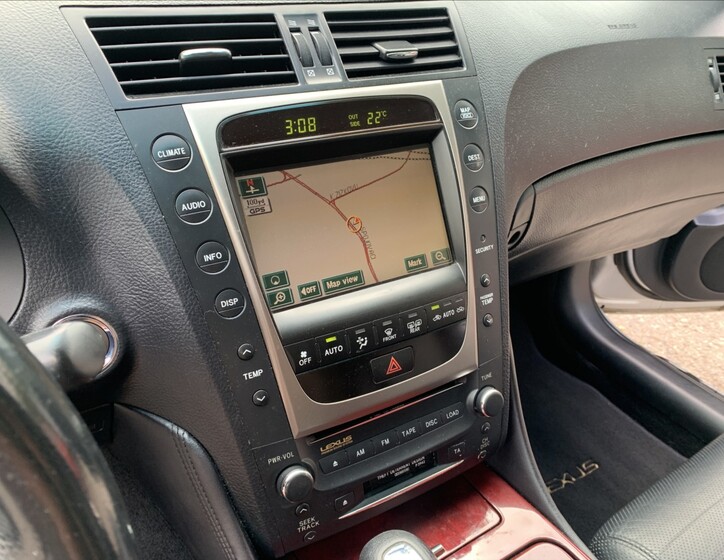 Lexus GS 300 11