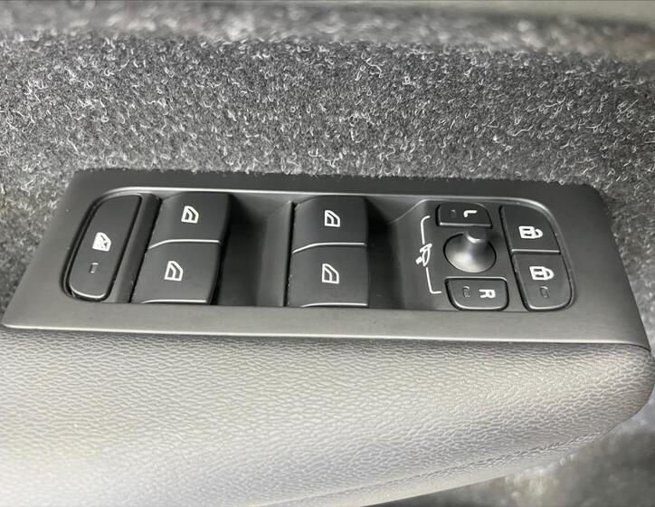 Volvo XC40 27