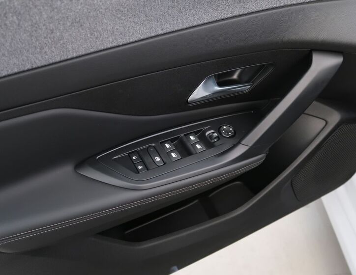 Peugeot 308 12