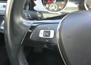 Volkswagen Golf 19