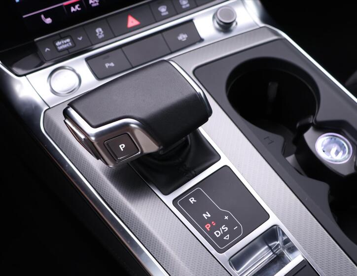 Audi A6 33