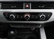 Audi A4 23