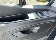 Mercedes-Benz Sprinter 10