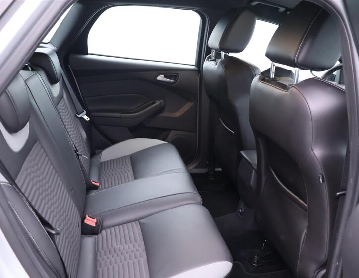 Ford Focus 15