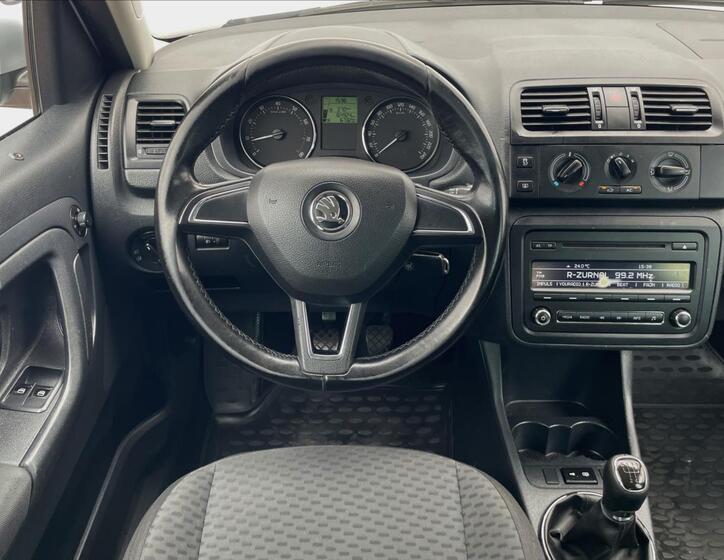 Škoda Roomster 12