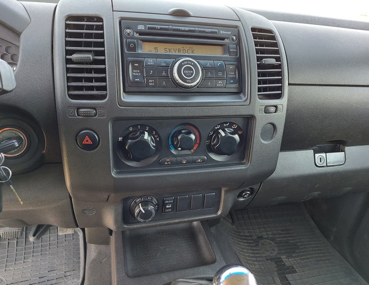 Nissan Navara 9