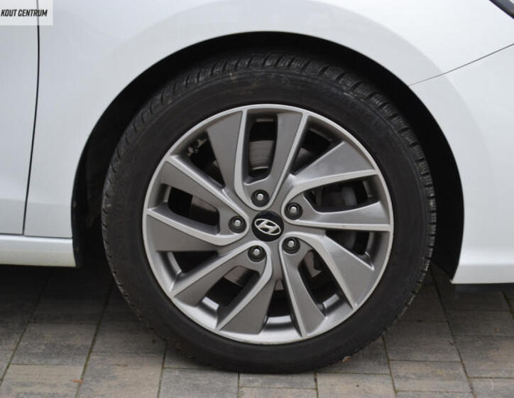 Hyundai i30 10
