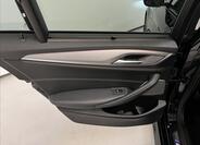 BMW Řada 5 30