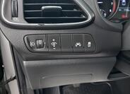 Hyundai i30 13