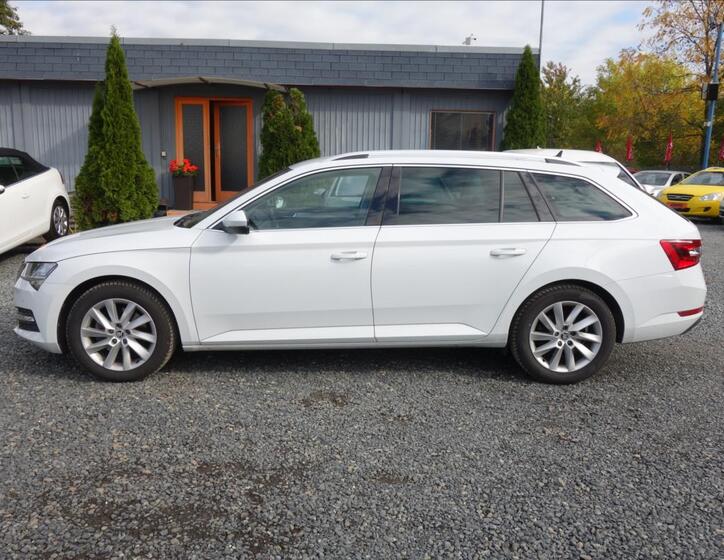 Škoda Superb 3