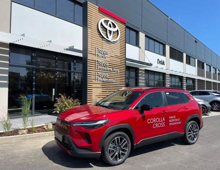 Toyota Corolla Cross 1