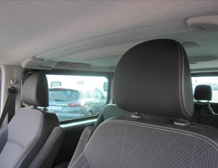 Renault Trafic 14