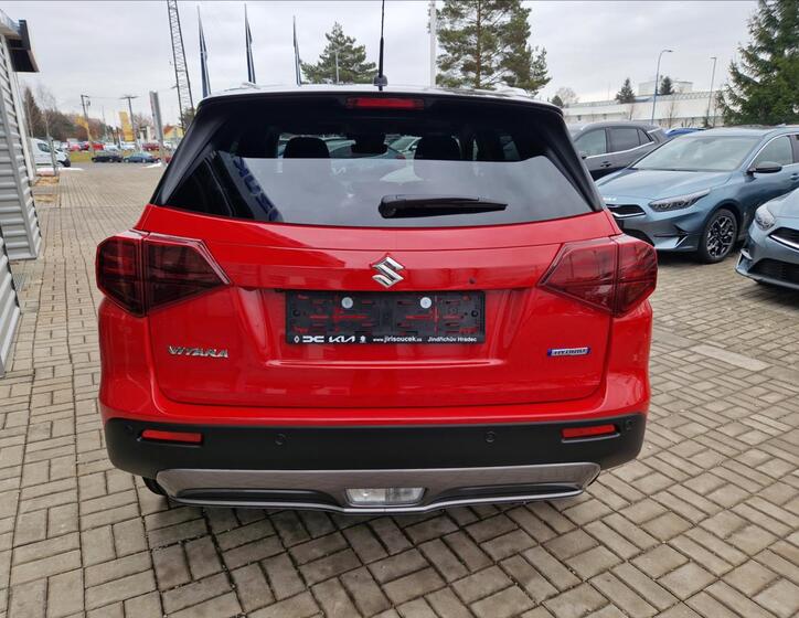 Suzuki Vitara 5