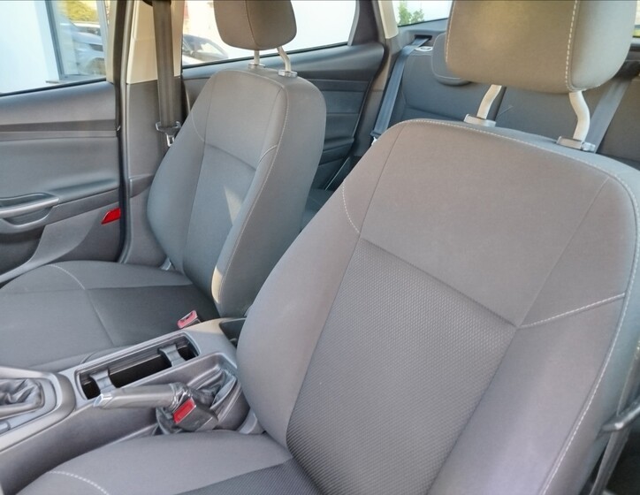 Ford Focus 15