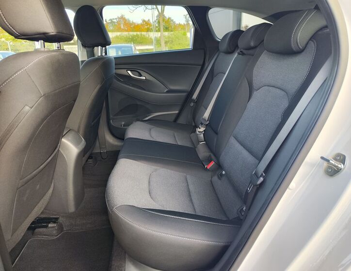 Hyundai i30 12