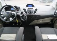 Ford Tourneo Custom 11