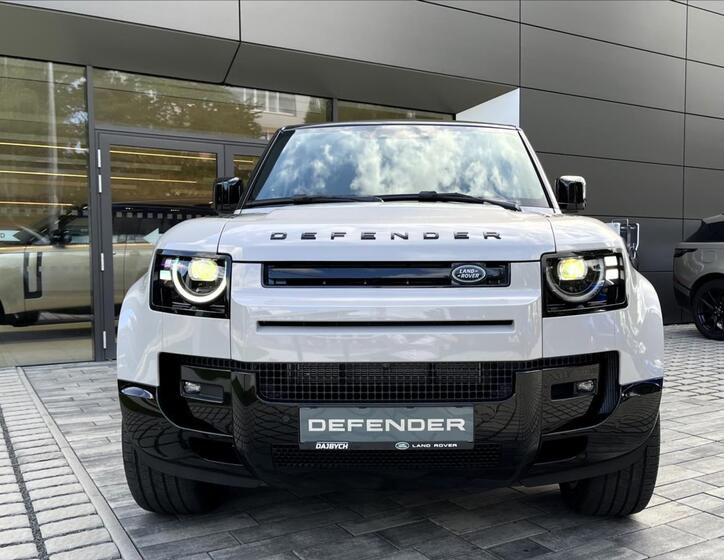 Land Rover Defender 13