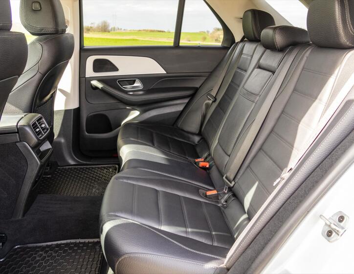 Mercedes-Benz GLE 18
