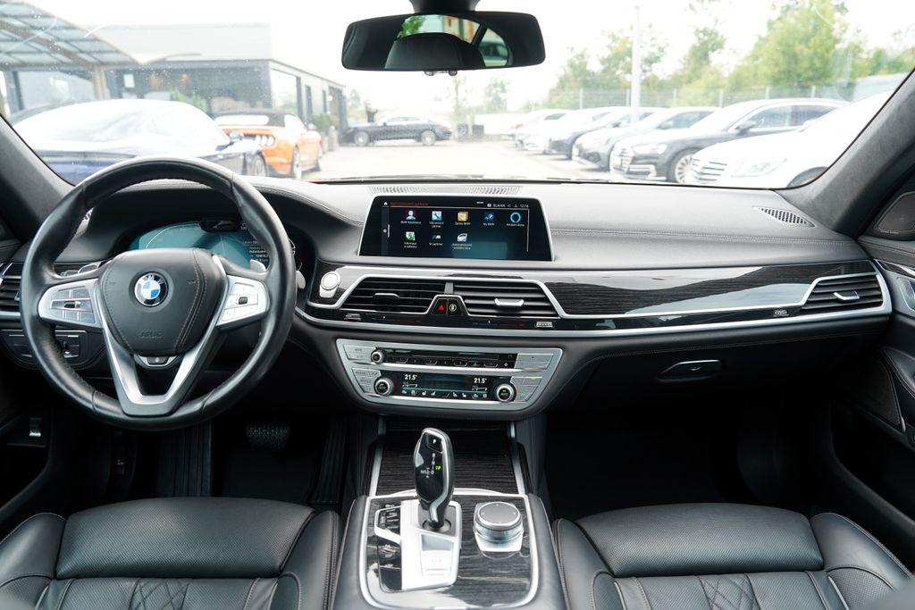 BMW Řada 7