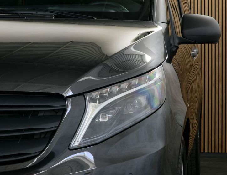 Mercedes-Benz Vito 7