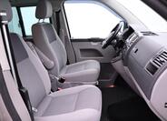 Volkswagen Caravelle 11