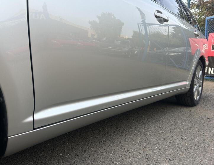Toyota Avensis 23