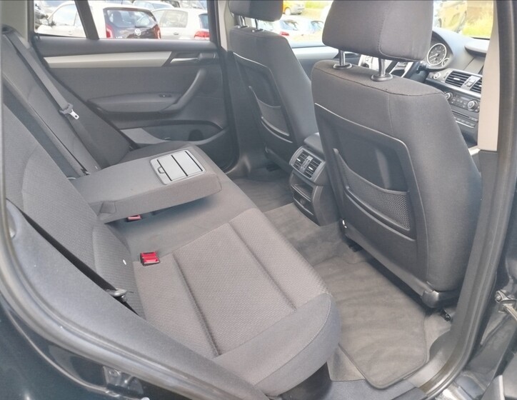 BMW X3 28
