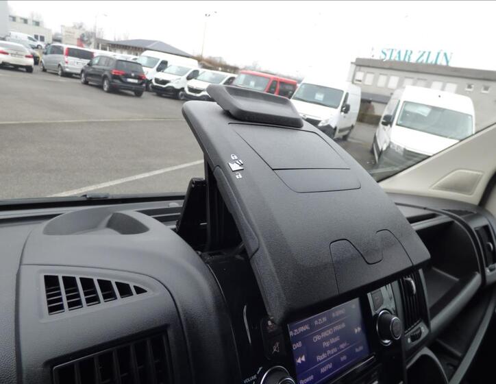 Peugeot Boxer 25