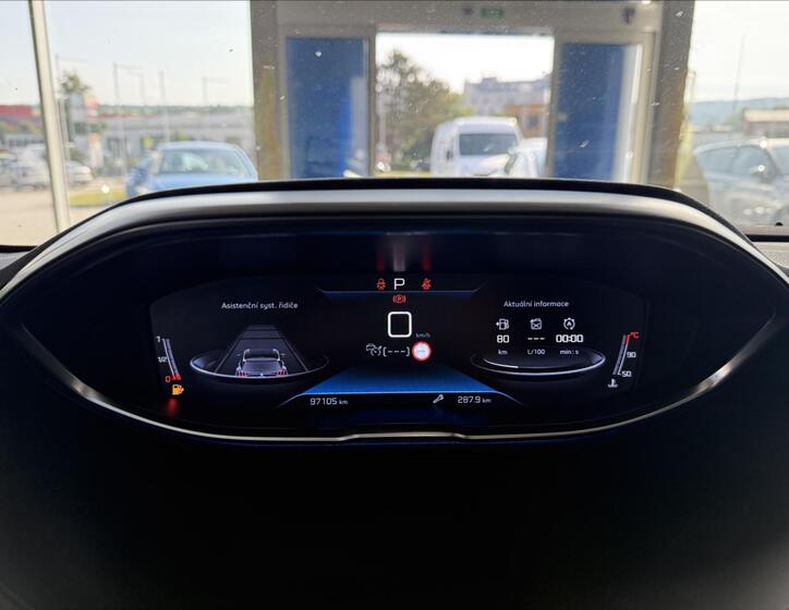 Peugeot 5008 11