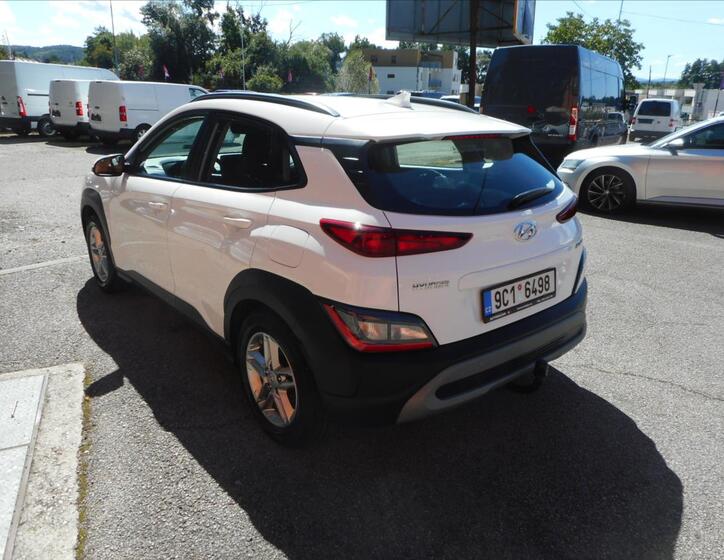 Hyundai Kona 7