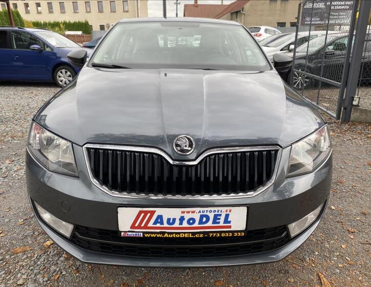 Škoda Octavia 10