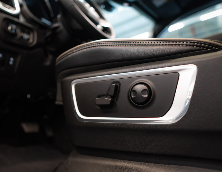 Dodge RAM 15
