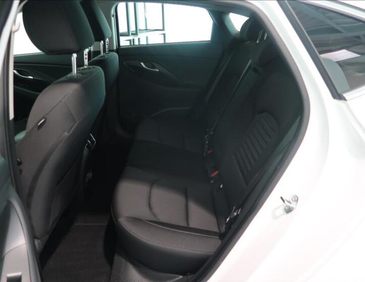 Hyundai i30 8