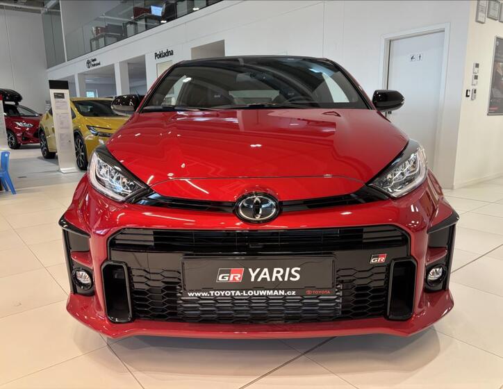 Toyota Yaris 2