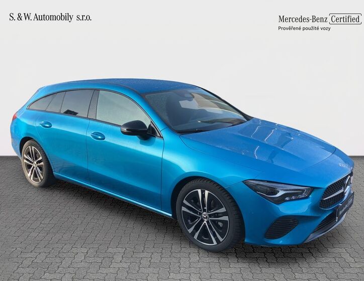 Mercedes-Benz CLA 4