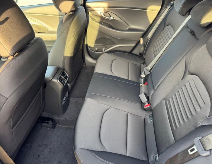 Hyundai i30 10