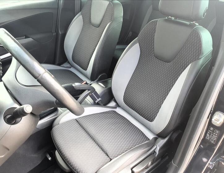 Opel Crossland X 7