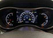 Jeep Grand Cherokee 12