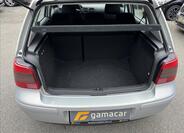 Volkswagen Golf 9