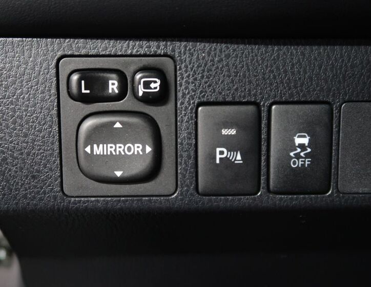Toyota RAV4 23