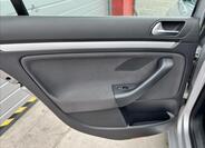 Volkswagen Golf 29