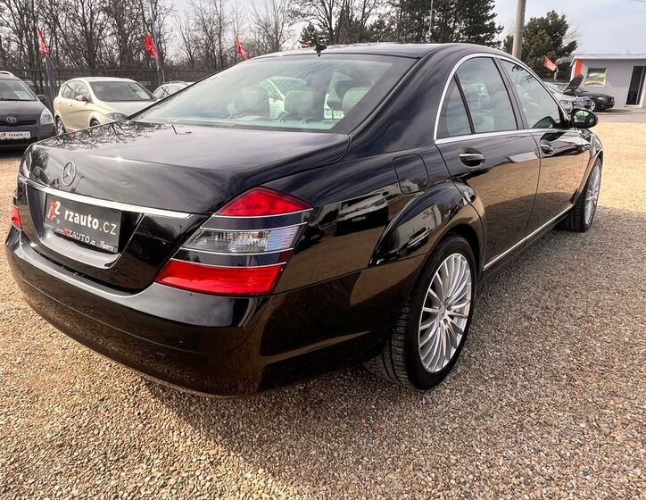 Mercedes-Benz Třídy S 7