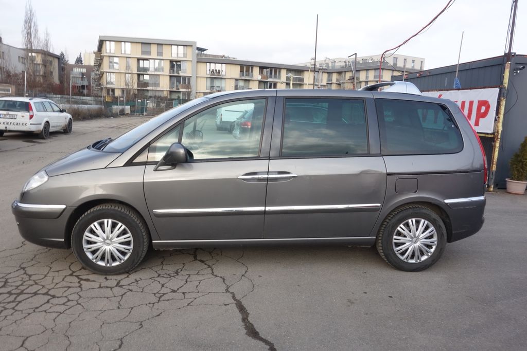 Citroën C8