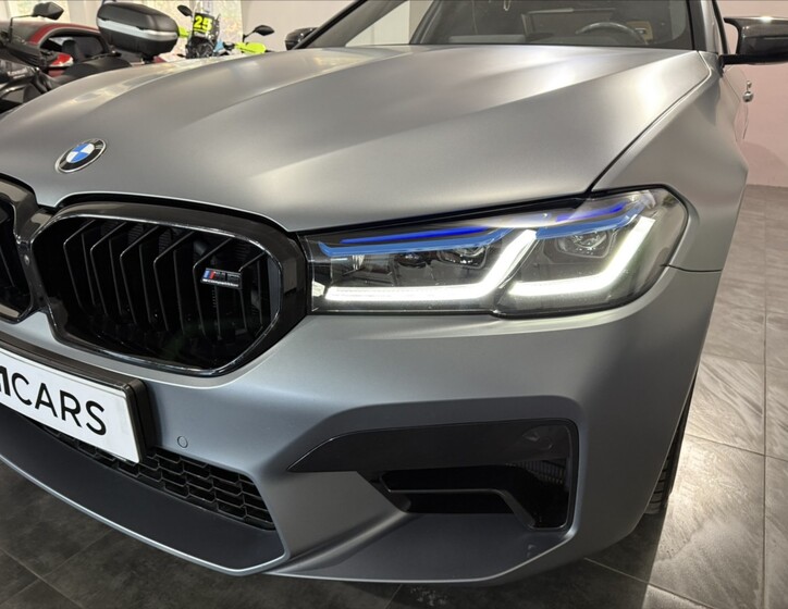 BMW M5 33